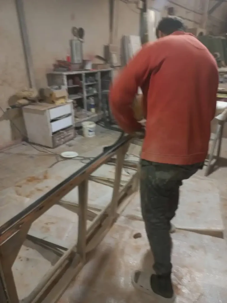 رنگ‌کاری و تعمیرات نجاری مبل در کمرد و پردیس