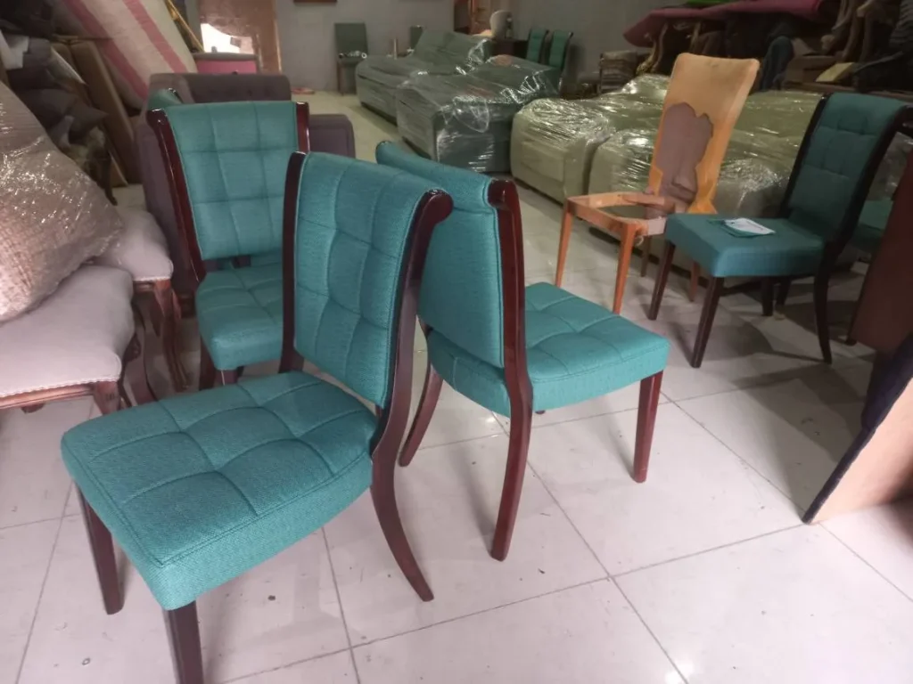 جادوی بازگشت به روز اول میز و صندلی ناهارخوری با تعمیر و بازسازی حرفه ای فن و هنر