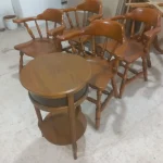 خدمات رنگ کاری و تعمیر صندلی